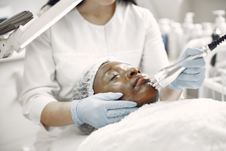 recommended dermatologist near me
